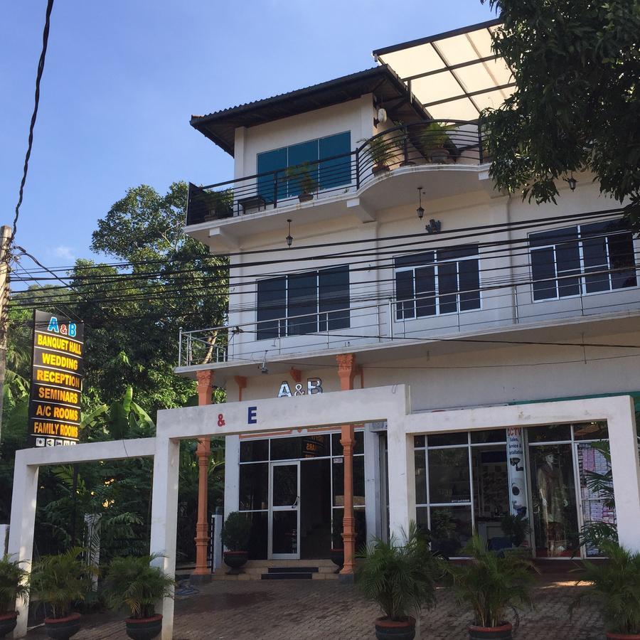 A&B Events Guest Bed and Breakfast Matale Εξωτερικό φωτογραφία